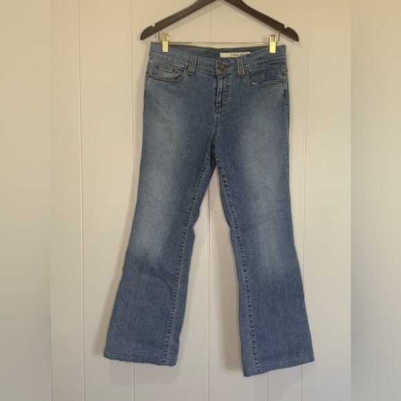 Women’s DKNY blue jeans size 8S, DKNY Soho, Jean ￼ - Picture 1 of 3